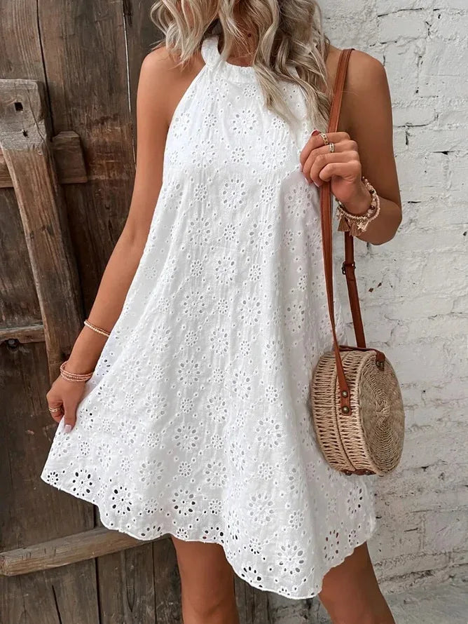 Ingvn  European and American Summer New Women's Lace Solid Color Sleeveless Button Halter Dress