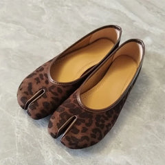 Ingvn  Fashion Leopard Pattern Split Toe Women Ballet Flats Spring Summer Casual Soft Soles Walking Lazy Loafers Gilrs Dance Tabi Shoes