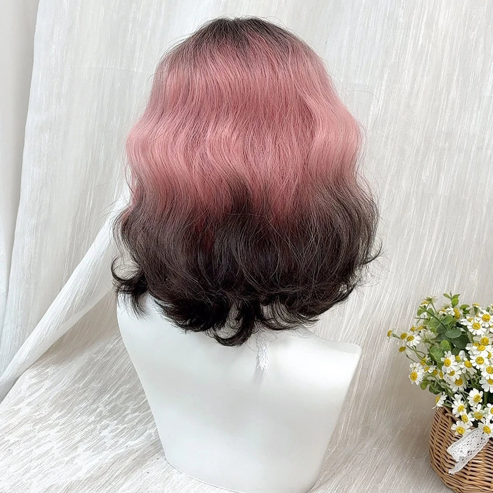 Ingvn  Short Wavy Ombre Pink Hair Wig for Women Synthetic Wig with Bangs Natural Layered Lolita Cosplay Party Cute Wigs