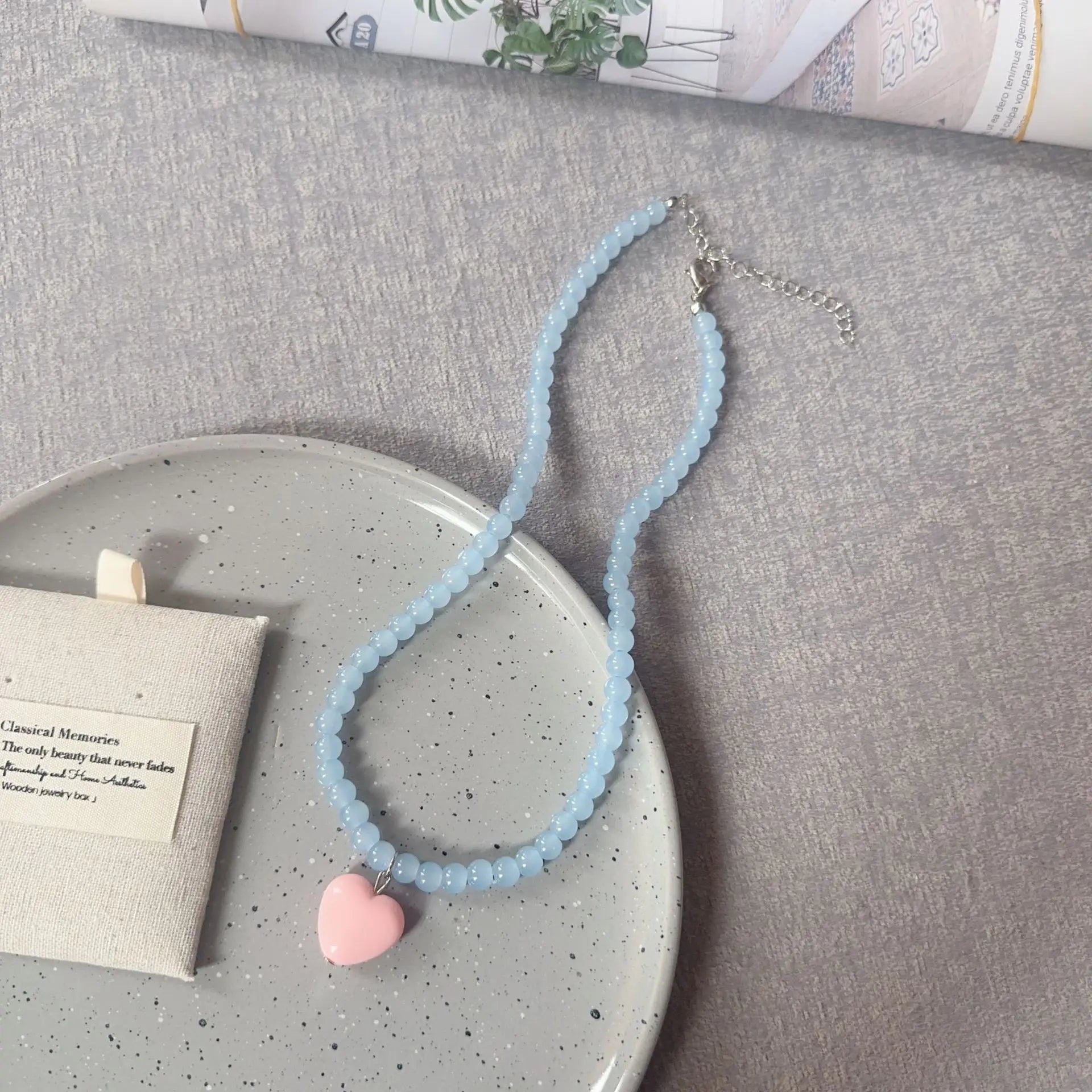 Ingvn  New Color Beaded Chain Resin Heart Pendant Necklace For Women Girls Trendy Clavicle Chain Delicate Jewelry Gift