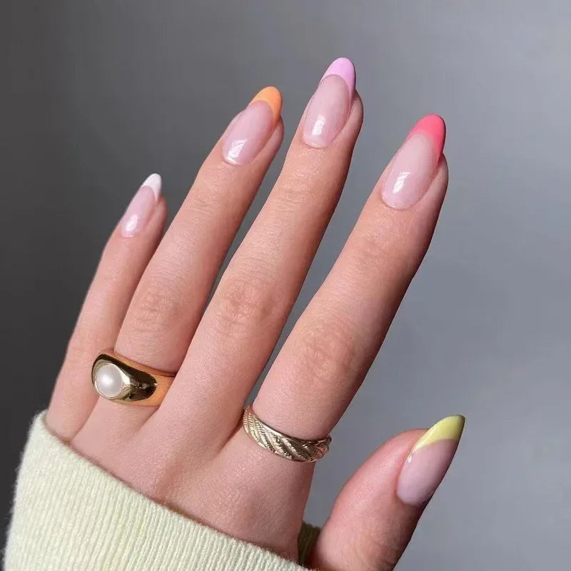 Ingvn  24Pcs Simple Green French False Nails Short Almond Fake Nails with Wave Line Design Wearable Round Head Press on Nail Tips