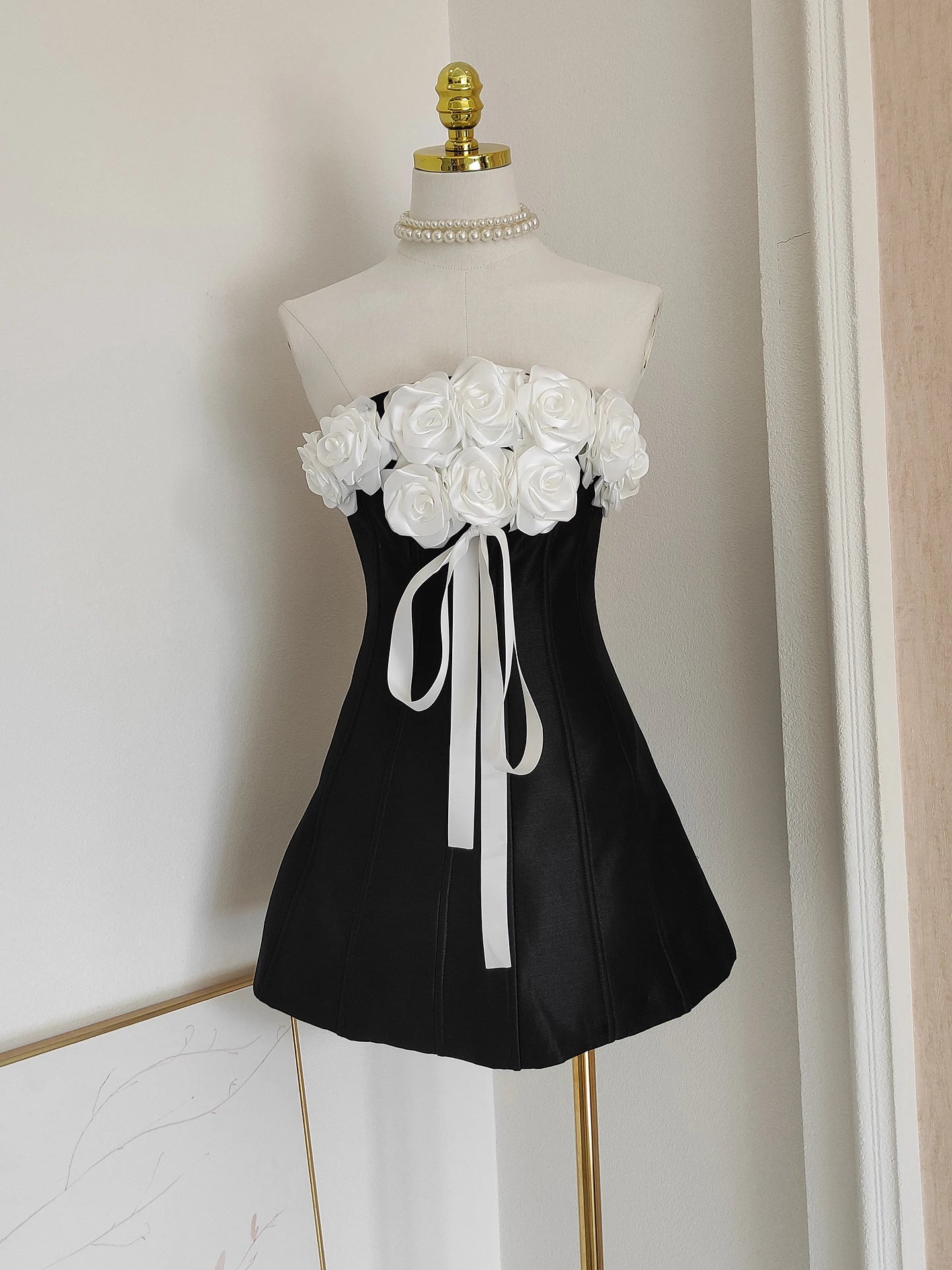 Ingvn  French Elegant Sweet Socialite Birthday Party Dress 3D Flower Strapless High Waist Fishbone Slim Pink Short Evening Dress Women