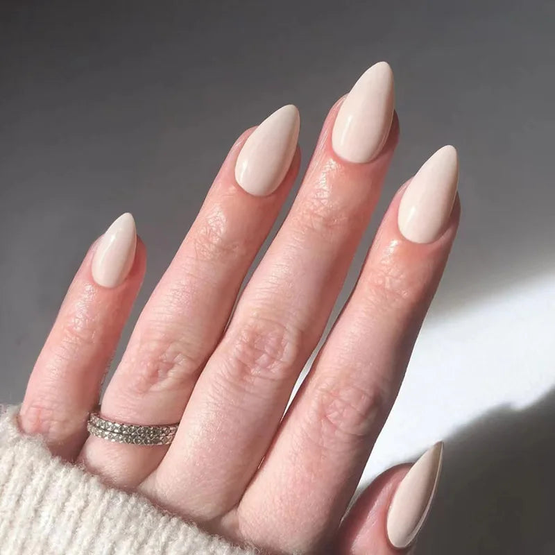 Ingvn  24Pcs Simple Green French False Nails Short Almond Fake Nails with Wave Line Design Wearable Round Head Press on Nail Tips