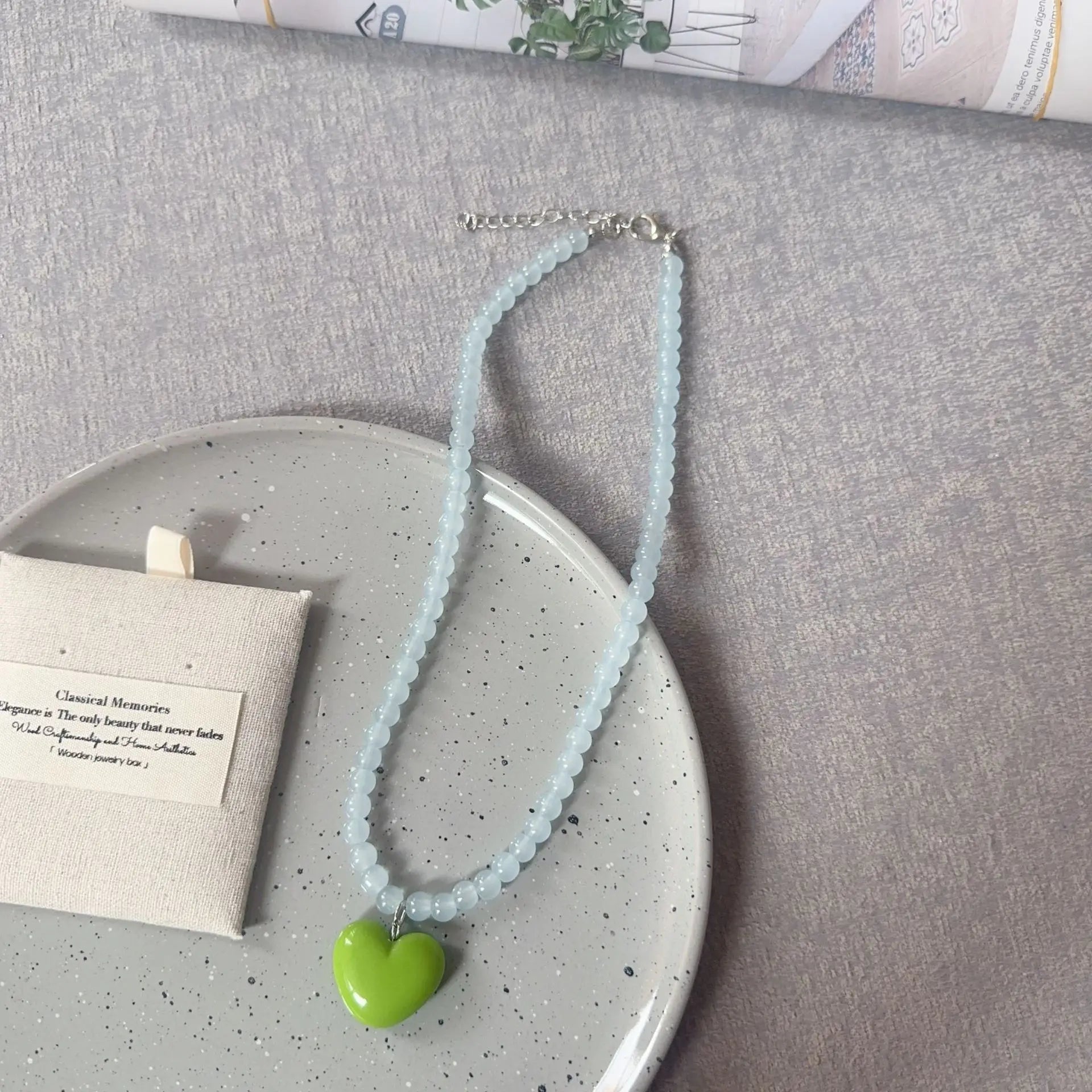 Ingvn  New Color Beaded Chain Resin Heart Pendant Necklace For Women Girls Trendy Clavicle Chain Delicate Jewelry Gift