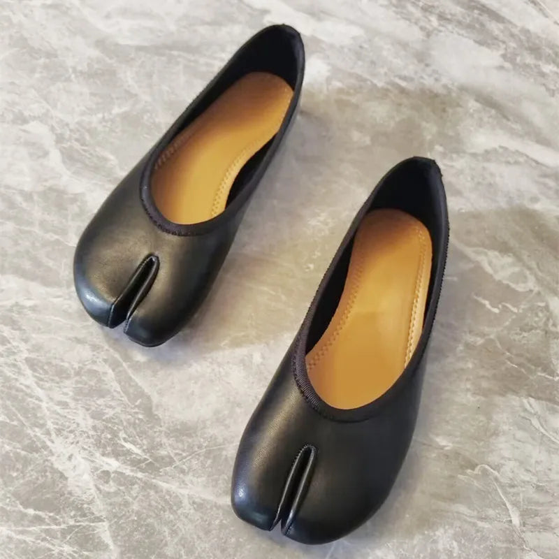 Ingvn  Fashion Leopard Pattern Split Toe Women Ballet Flats Spring Summer Casual Soft Soles Walking Lazy Loafers Gilrs Dance Tabi Shoes