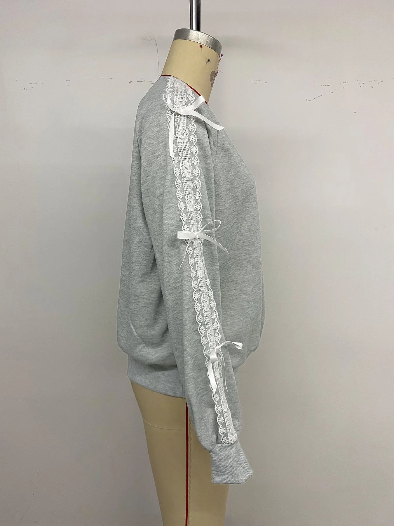 Ingvn - Womens Crew Neck Sweatshirt Lace Splicing Bow Long Sleeve Casual Autumn Winter Basic Top