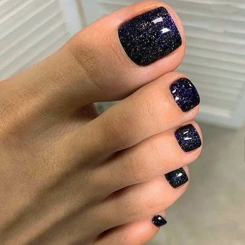 24Pcs Simple French False Toe Nails with Rhinestone Wearable Glitter Toe Fake Nails Shiny Powder Press on Nails Full Nail Tips