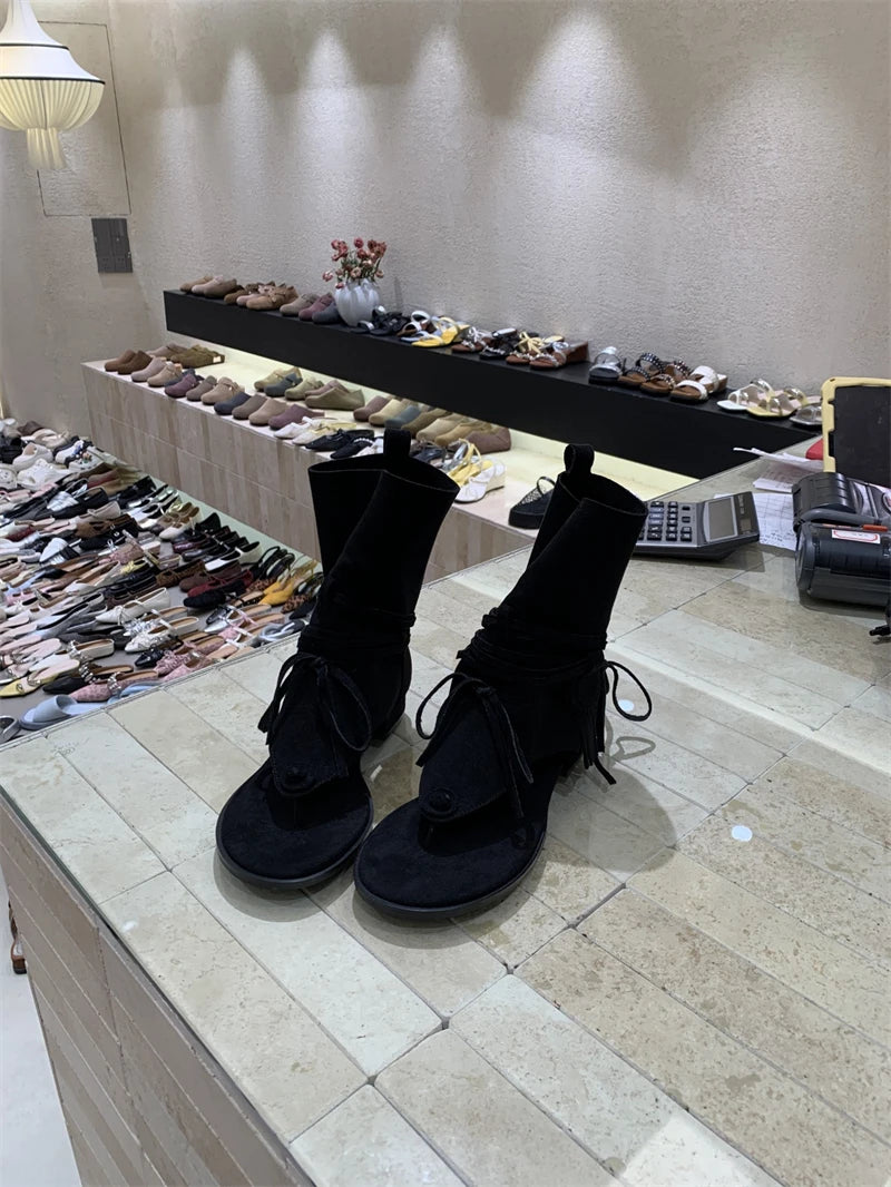 Ingvn  Women Sexy Black Suede Ruffled Boots Women Summer Clip Toe Flat Gladiator Sandals Woman Western Cowboy Boots Sandals
