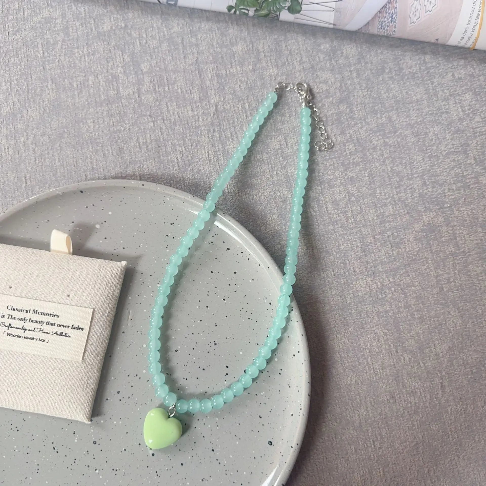 Ingvn  New Color Beaded Chain Resin Heart Pendant Necklace For Women Girls Trendy Clavicle Chain Delicate Jewelry Gift