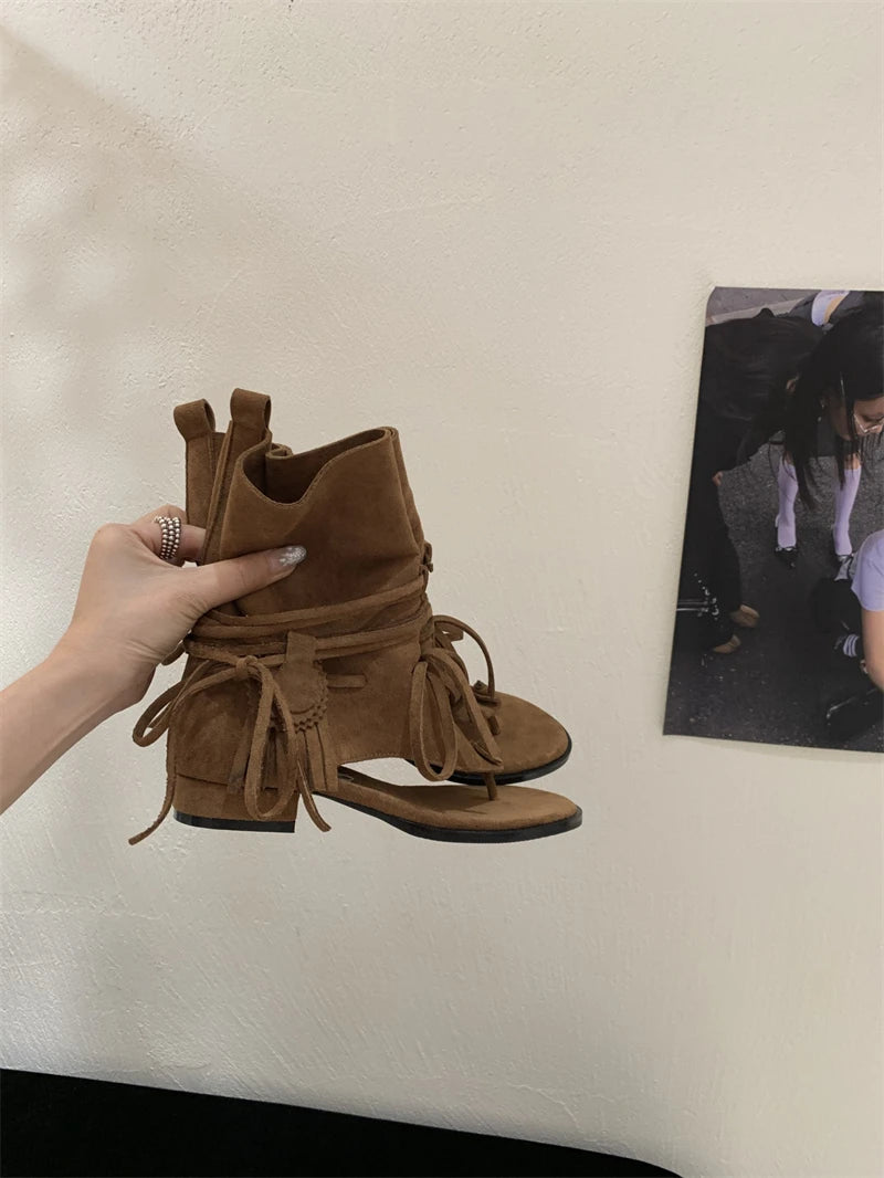 Ingvn  Women Sexy Black Suede Ruffled Boots Women Summer Clip Toe Flat Gladiator Sandals Woman Western Cowboy Boots Sandals
