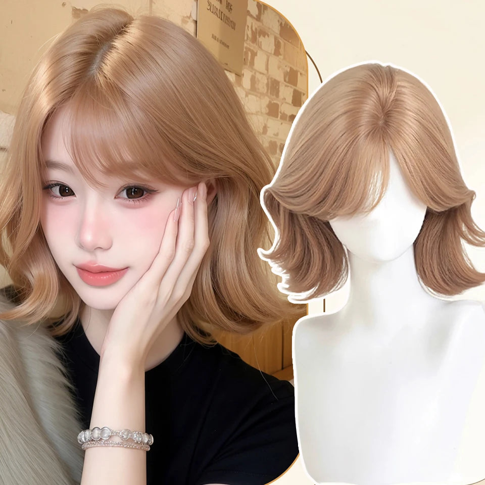 Ingvn  Short Wavy Ombre Pink Hair Wig for Women Synthetic Wig with Bangs Natural Layered Lolita Cosplay Party Cute Wigs