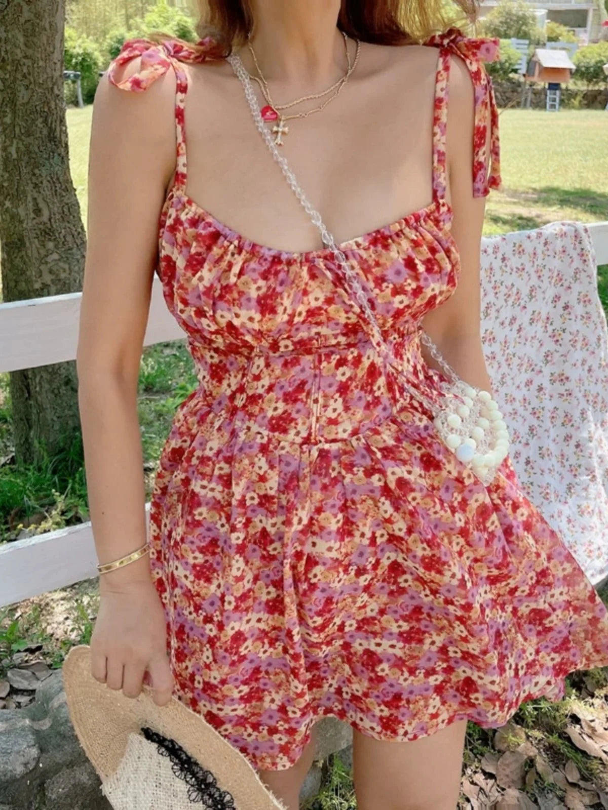 Ingvn  Retro Square Collar Sexy Floral Halter Dress Summer Vacation Gown High Waist A-Line Silhouette Sleeveless Zipper Back Closure