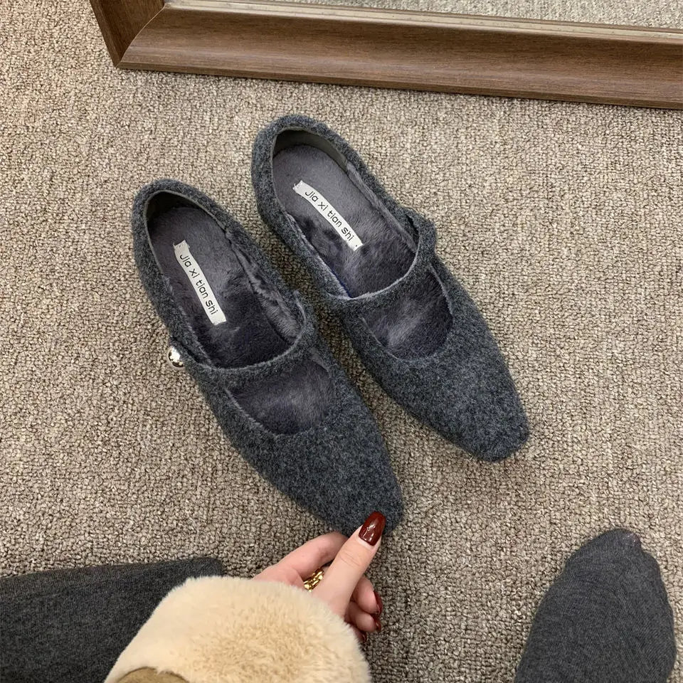Ingvn  Autumn Winter New Korean Version French Light Luxury Retro Niche Design High-heeled Square Plush Single Shoes Women's Shoes