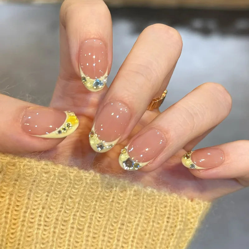 Ingvn  24Pcs Summer Peachy Pink Nail Tips with Star Design Short Round Head Press on Fake Nails Cute Almond Style Wearable False Nails