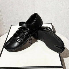 Ingvn - Street Style Fashion Split Toe Bowknot Lace-up Women Ballet Flats Comfortable Soft Soles Mary Janes Loafers Casual Shoes