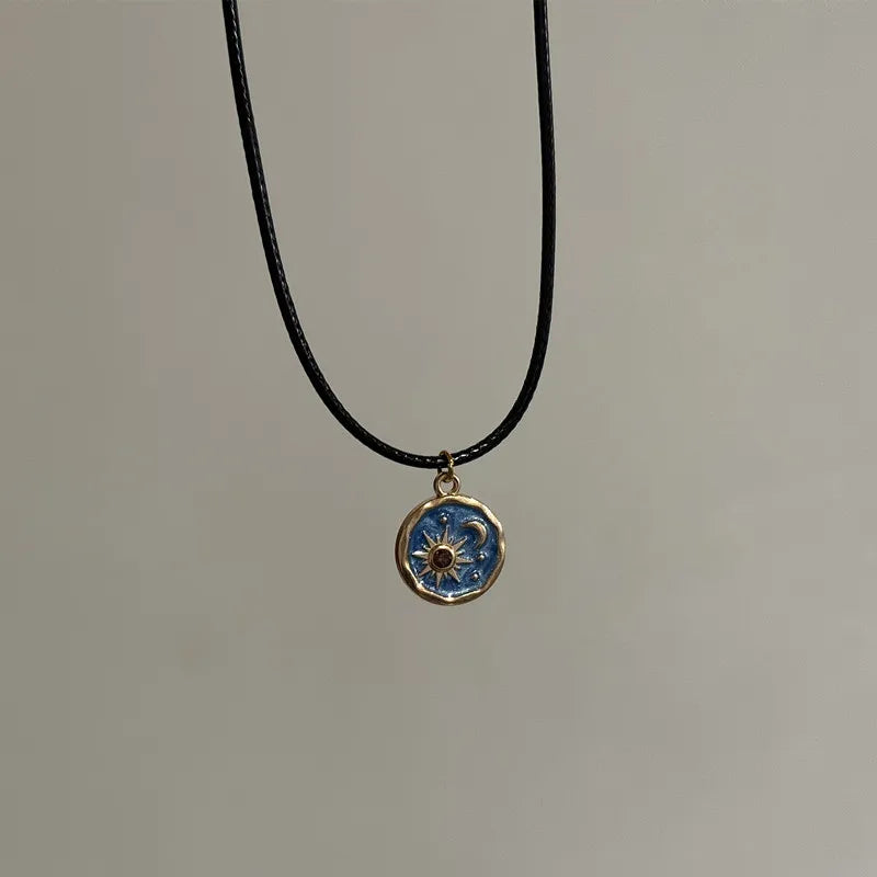 Ingvn  Vintage Drip Oil Flower Sun Pendant Necklace with Leather Rope Unique Antique Style Jewelry Accessory