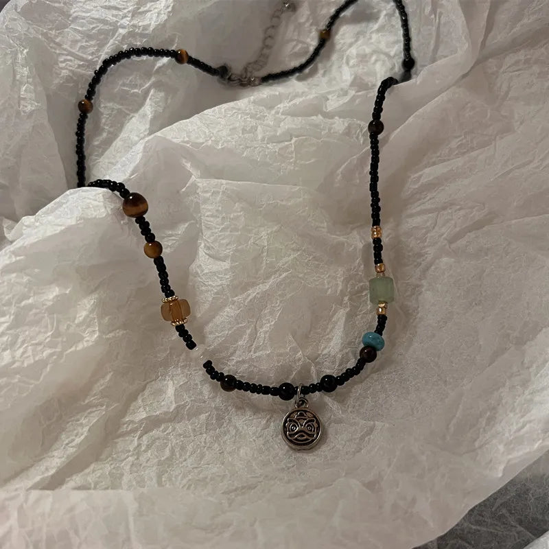 Ingvn  Ping An Lock Handmade Bone Chain with Retro Beaded Design Feeling: A Small Group Necklace with a New Chinese Style Chinese Style