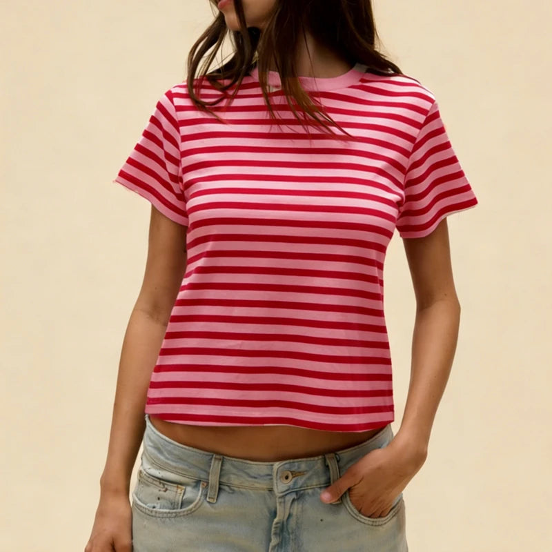Ingvn  Women's Aesthetic Striped Print Crew Neck Baby Tee Y2k Cute Graphic Short Sleeve Slim Fitted Going Out Crop Top Shirt