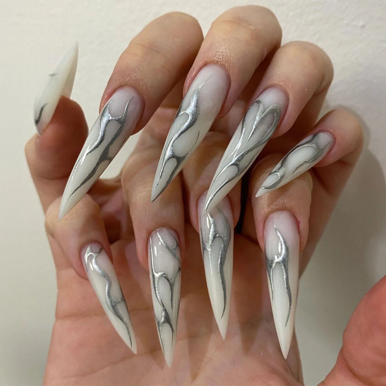 Super Cool y2k Nails Press On Long Stiletto Fake Nail Art Silver Flame Blush False Nails With Designs Full Manicure Nail Tips