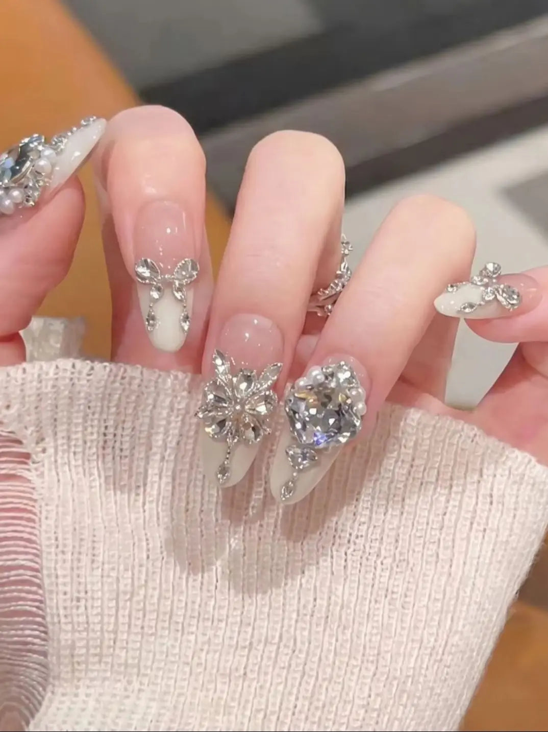 Ingvn  10Pcs Butterfly Rhinestone Full Cover Nail Tips Almond White French Handmade False Nails Press on Wearable Oval Fake Manicure