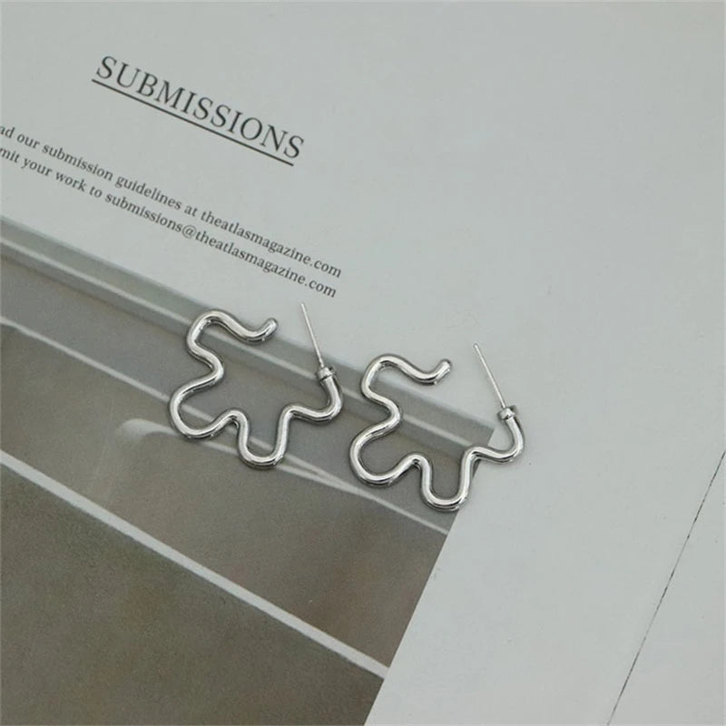 Korean Fashion Exaggerated Hollow Irregular Flower Hoop Earring for women Silver Color Girls Aesthetic Jewelry