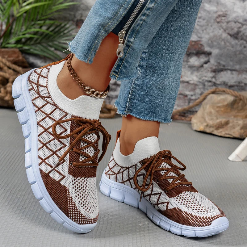 Ingvn  Women's Fashion Strip Plaid Knitted Sneakers Soft Sole Breathable Mesh Running Shoes for Women Lightweight Slip On Tennis Shoes