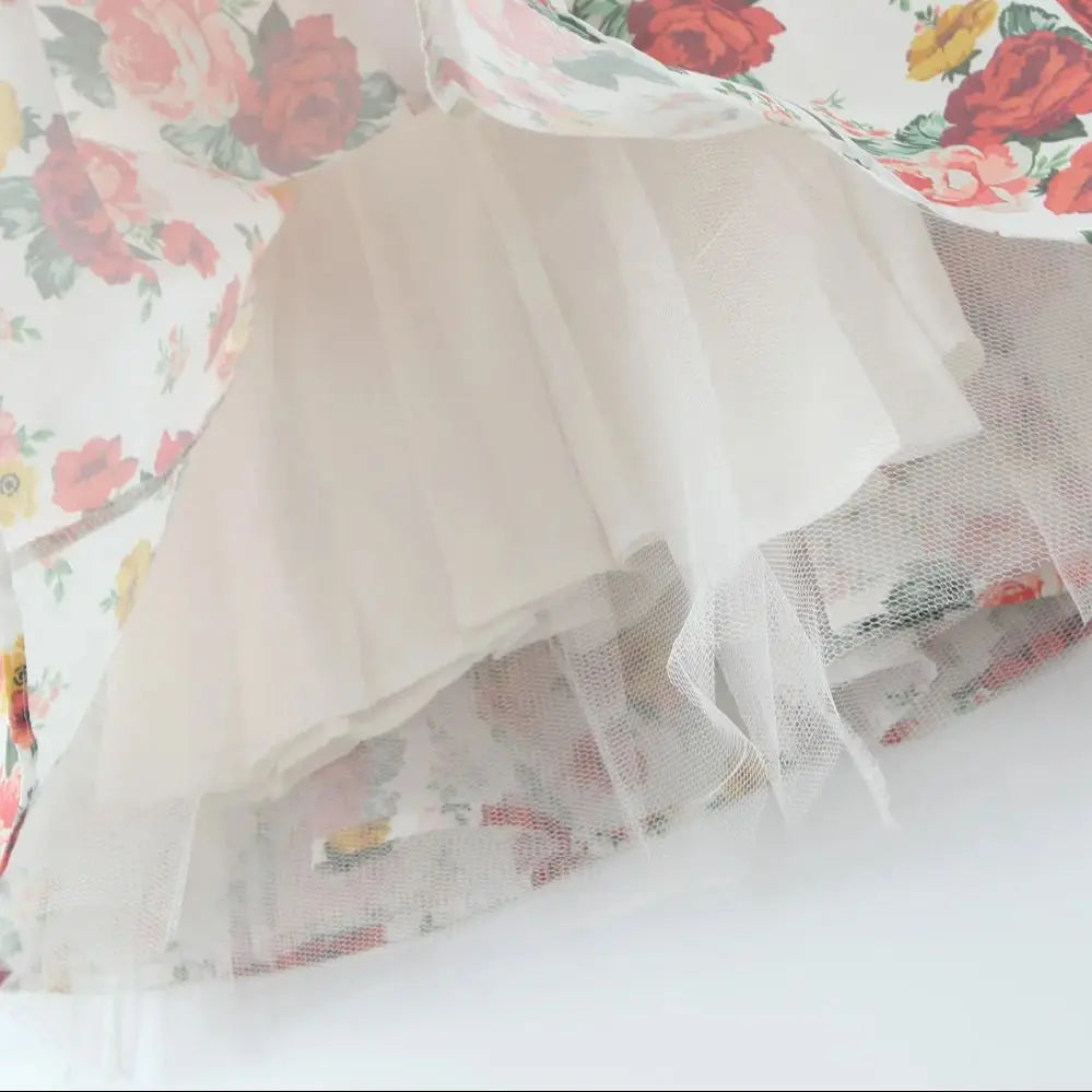 Ingvn  Sexy White with Flower Print Cotton Corset Style Sling Mini Dress Women Lace V Low Chest with wire Ball Gown Swing Party Robe