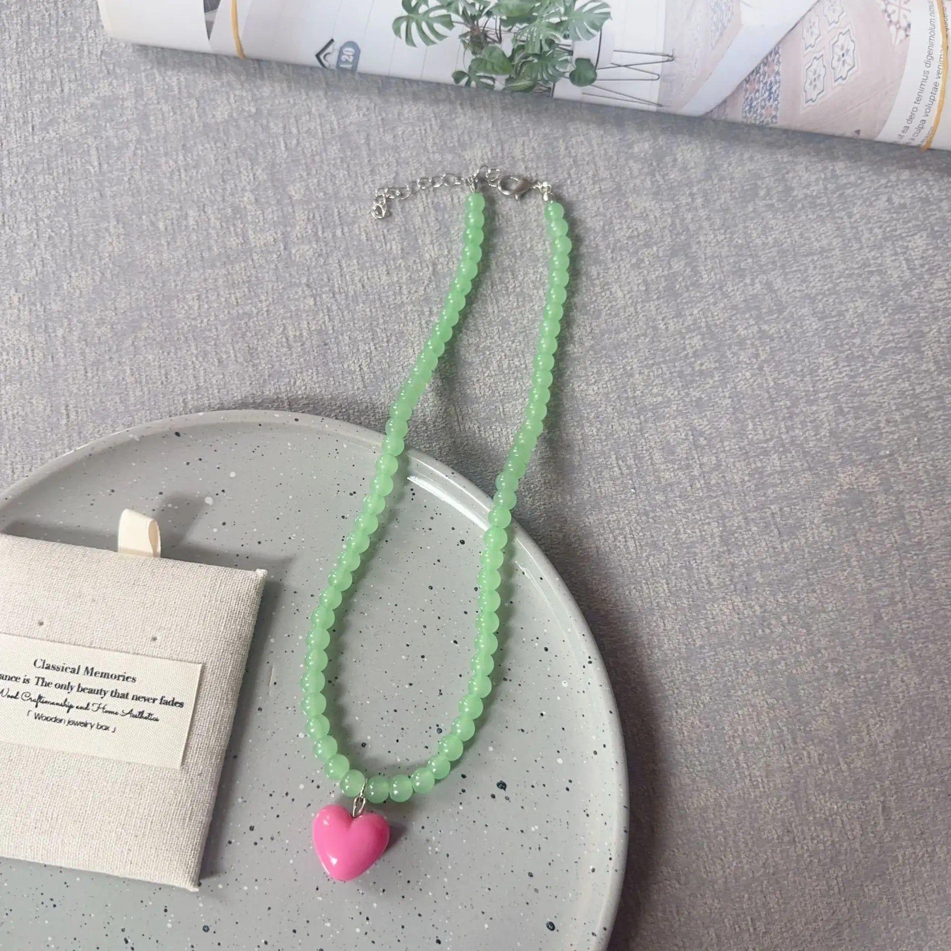 Ingvn  New Color Beaded Chain Resin Heart Pendant Necklace For Women Girls Trendy Clavicle Chain Delicate Jewelry Gift