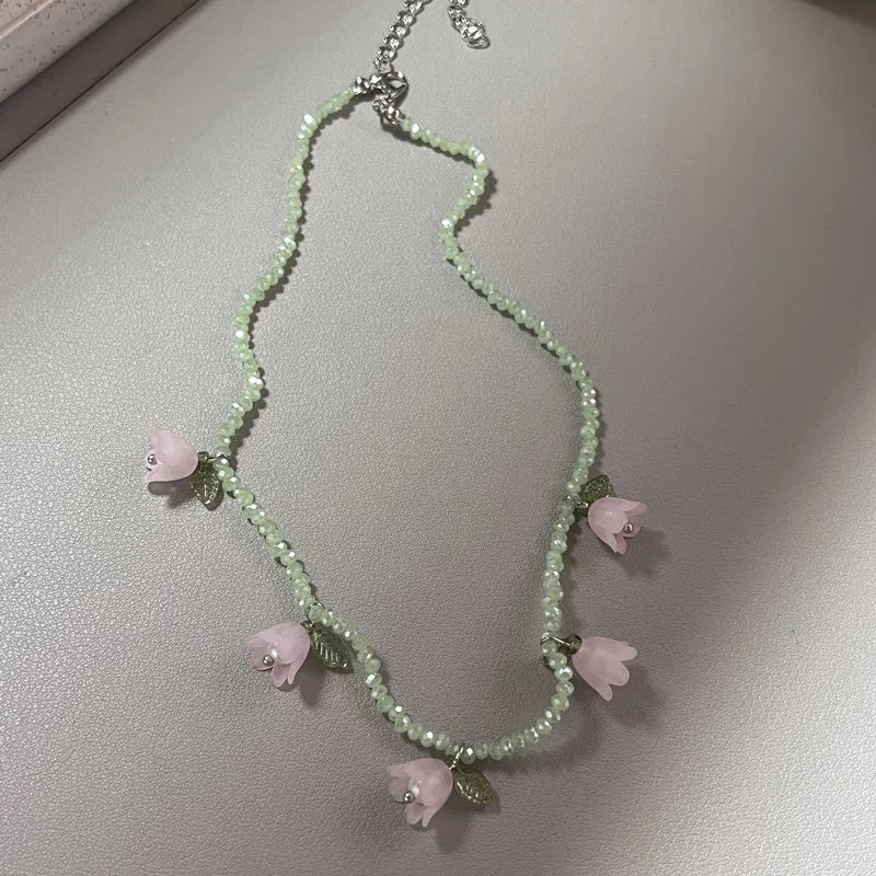 Ingvn  Boho Colorful Small Seed Bead Weave Flower Necklace for Women Handmade Short Choker Collar Neck Fashion Jewelry Accessories