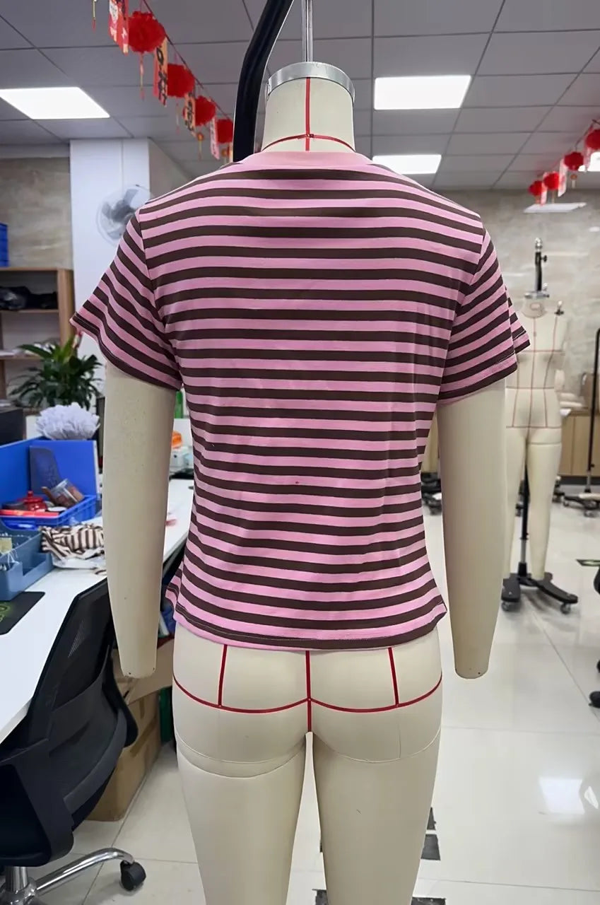 Ingvn  Women's Aesthetic Striped Print Crew Neck Baby Tee Y2k Cute Graphic Short Sleeve Slim Fitted Going Out Crop Top Shirt