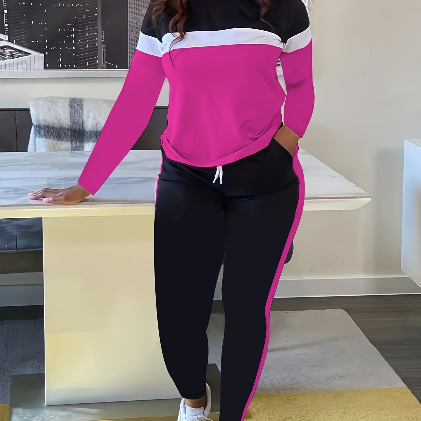 Plus Size Casual Outfits Two Piece Set, Women's Plus Colorblock Stripe Print Long Sleeve Round Neck Top & Drawstring Pants Outfits 2 Piece Set