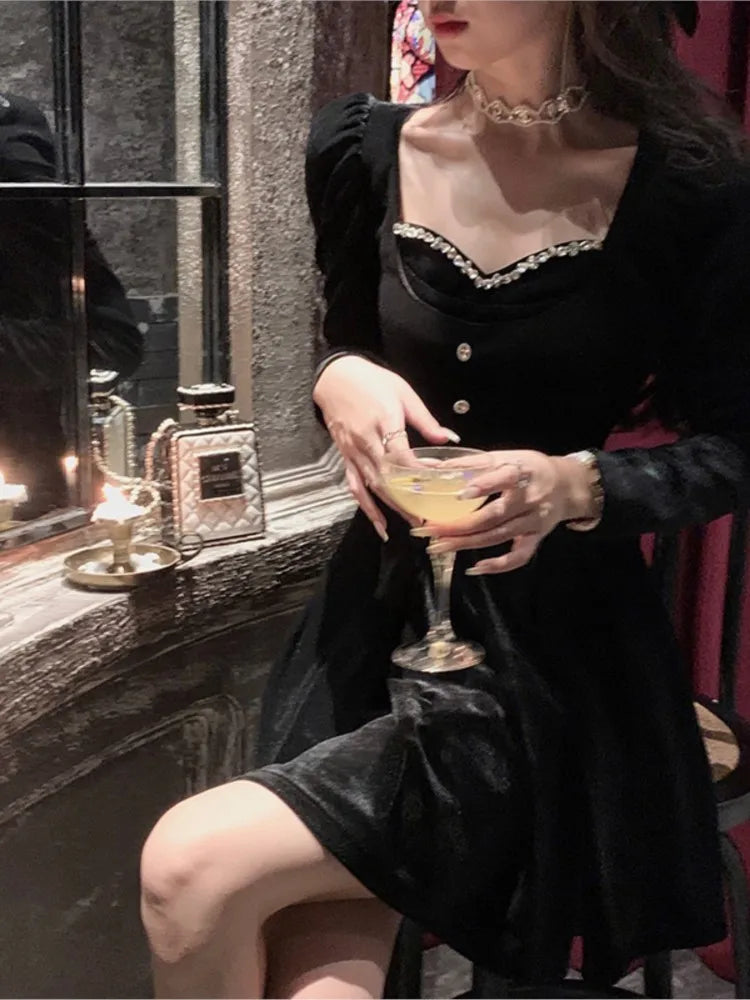 Vintage Velvet Women's Dresses Autumn Black Bodycon Evening Party Dress Korean Style Elegant Long Sleeve Graduation Vestidos