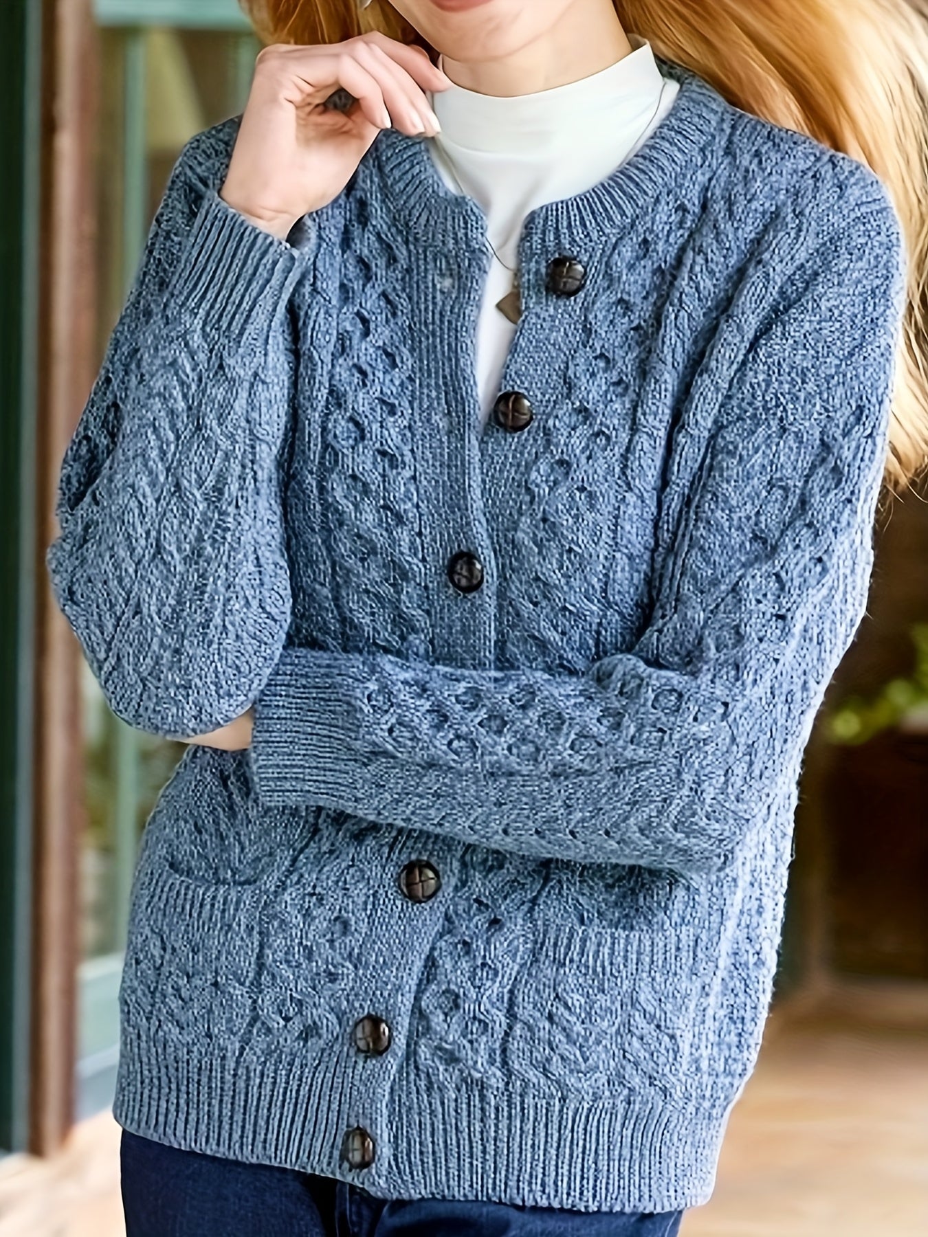 Cozy Chic Cardigan - Soft Knit, Crew Neck, Long Sleeve, Pocket Detail, Casual Women's Sweater for Everyday Wear - Perfect for Work, Date Night, or Relaxation