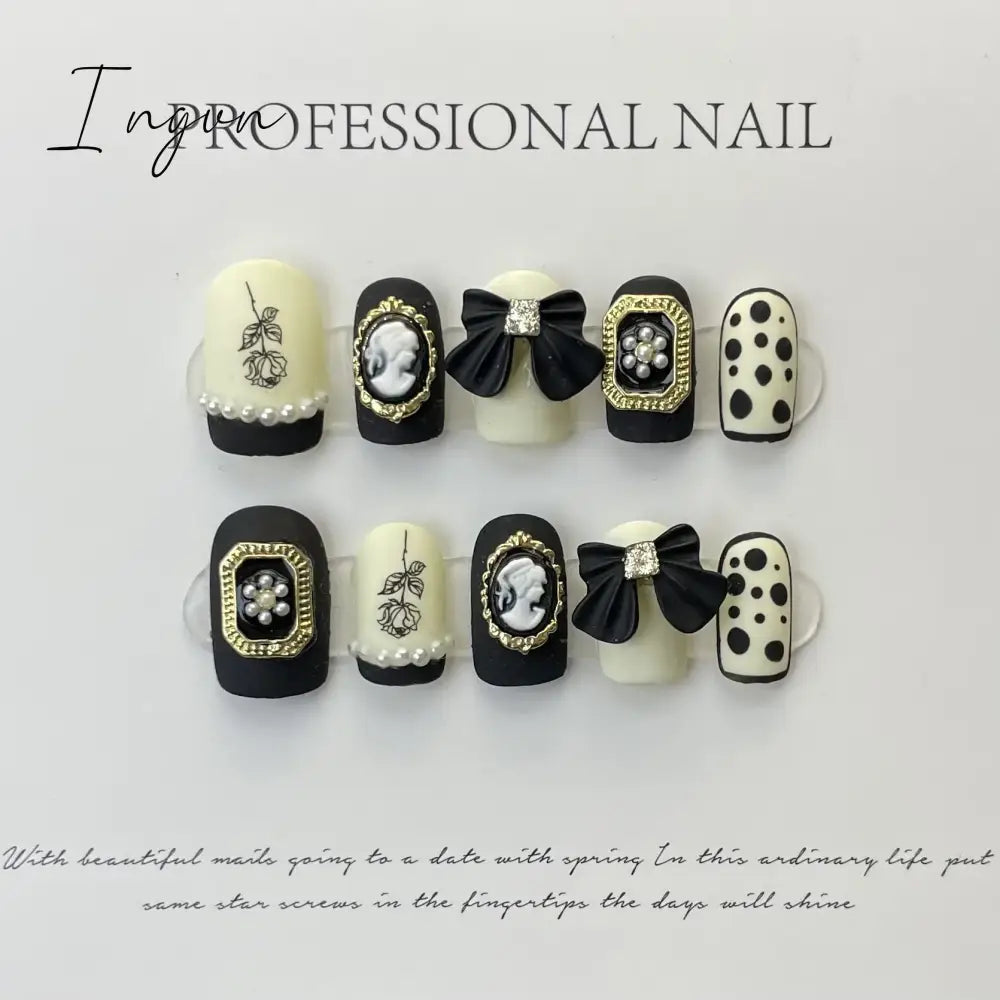 Bow Ice Translucent Sense Handmade Wearable Fake Nail Gradient AB Asymmetric Almond False Nails Trim Nail Shape Nail Decoration