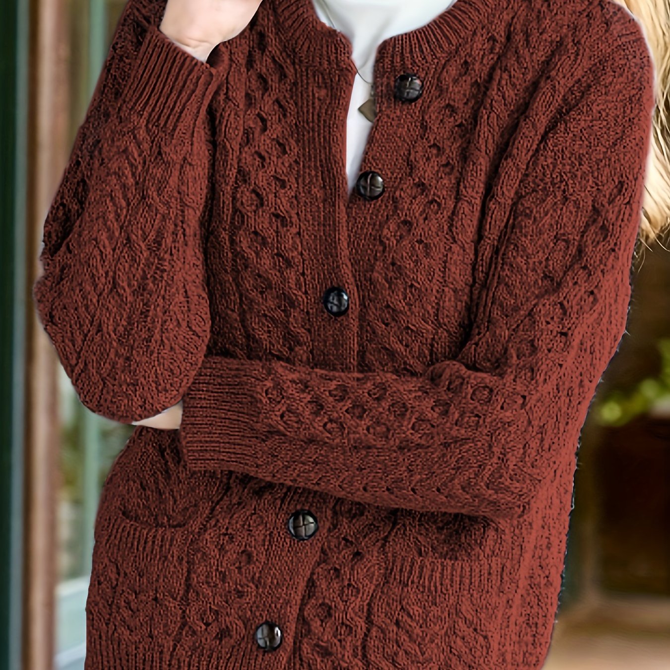 Cozy Chic Cardigan - Soft Knit, Crew Neck, Long Sleeve, Pocket Detail, Casual Women's Sweater for Everyday Wear - Perfect for Work, Date Night, or Relaxation