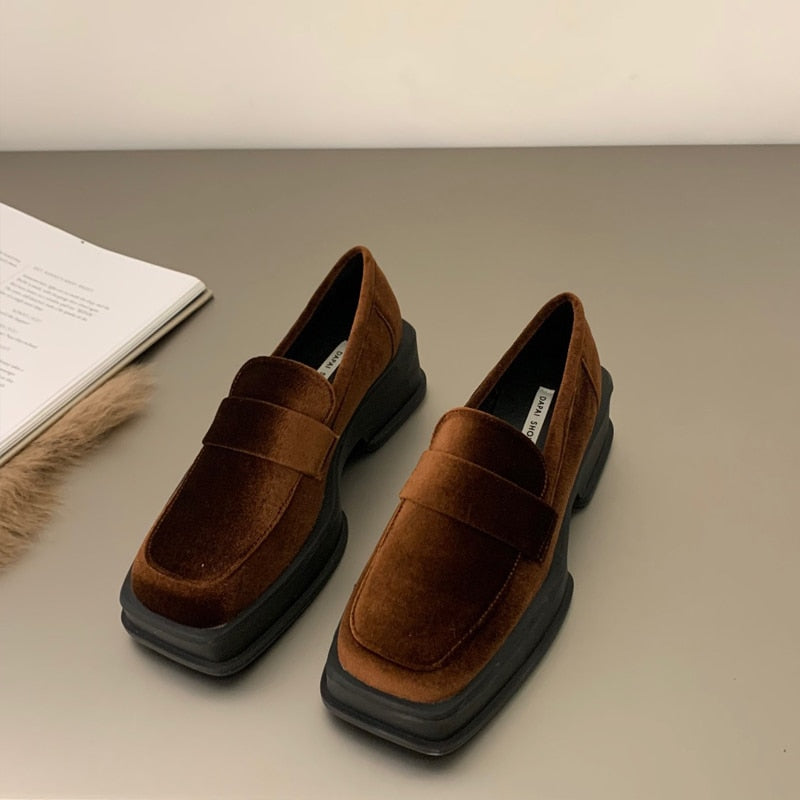 Women Luxury Velvet Loafers Fashion Square Toe Platform Moccasins Ladies Brand Design Evening Party Heel Shoes
