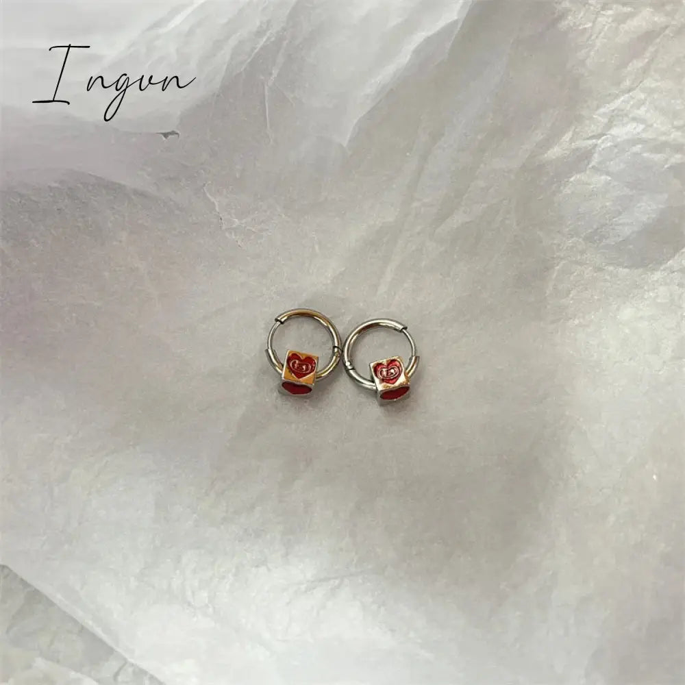 Fashion Vintage Red Heart Hoop Earrings Y2K Gothic Ear Buckle Detachable Pendant for Egirls Women Stud Aesthetic Jewelry