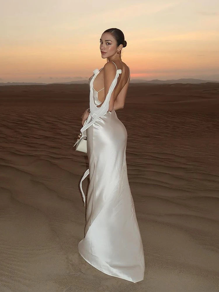 Elegant White Satin Backless Maxi Dress Women Sexy Sleeveless Spaghetti Strap Flower Decor Robe Night Club Party Dresses