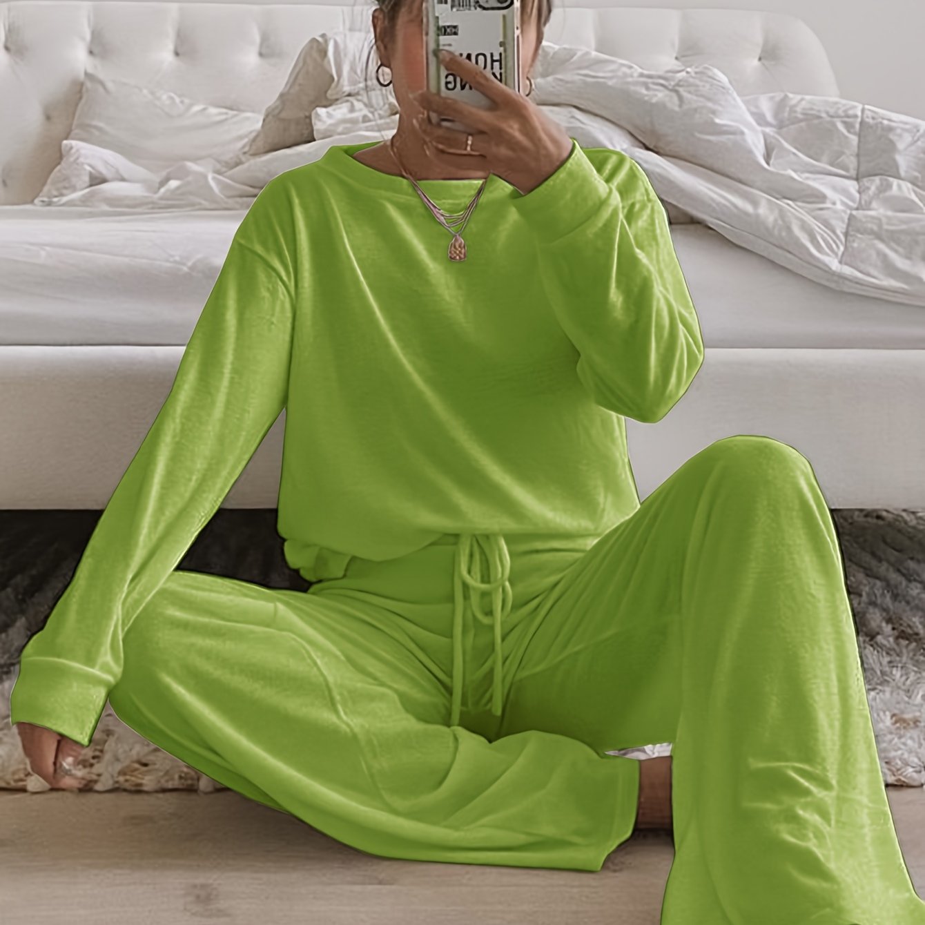 Cozy Women's Solid Lounge Set - Soft Long Sleeve Round Neck Top & Elastic Drawstring Pants for Ultimate Comfort - Perfect Relaxed Fit for Fall and Winter Seasons