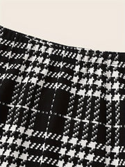 Stylish Plaid Mini Skirt - Women's Elegant Split A-Line Skirt for Work or Casual Occasions - Comfortable, Flattering, and Versatile Clothing for Ladies
