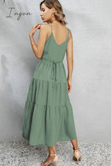 Ingvn - V-Neck Sleeveless Spaghetti Straps Midi Dress
