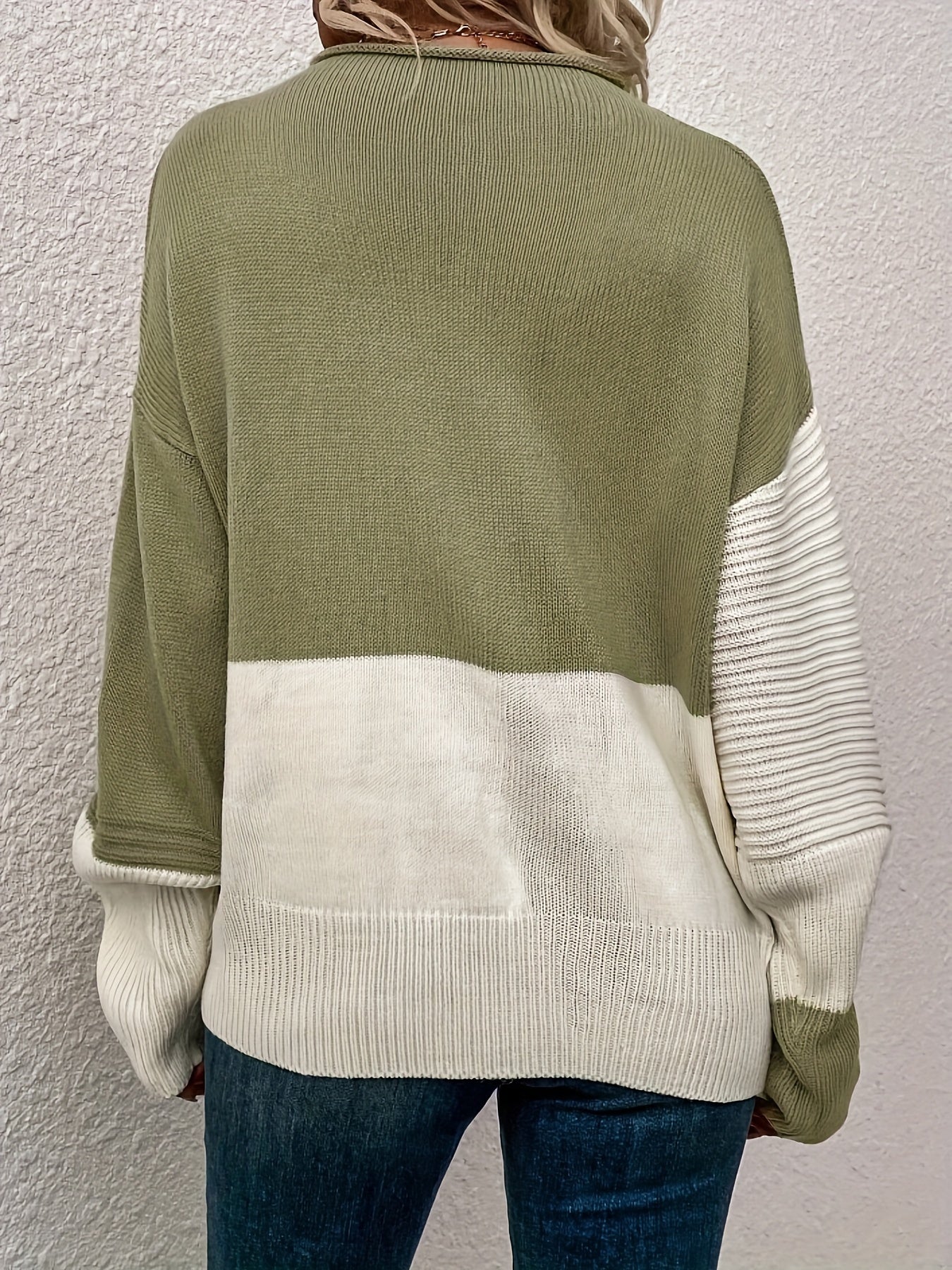 Stylish Color Block Crew Neck Sweater - Pullovers for Women - Soft, Elegant, and Cozy Drop Shoulder Long Sleeve Sweater for Fall and Winter Seasons