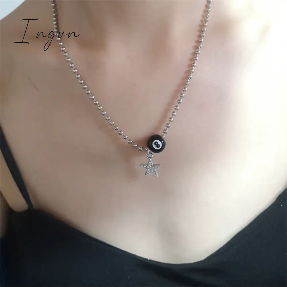 Vintage Star Red Crystal Heart Pendant Leather Rope Chain Necklace For Women Korean Fashion Collar Choker Necklace Y2K Jewelry