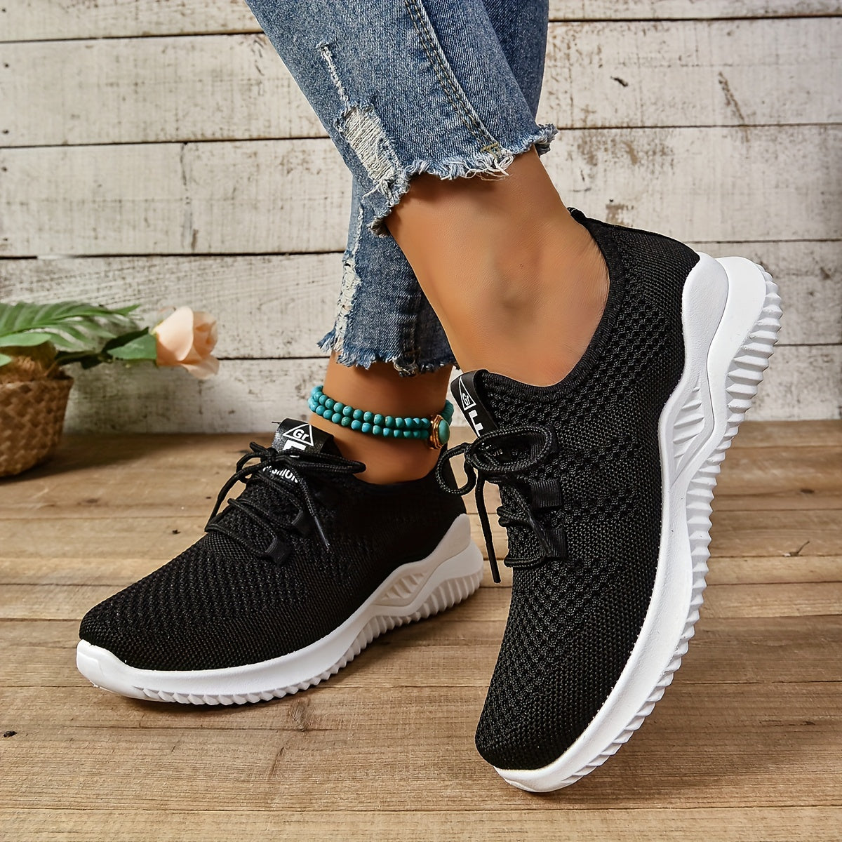 Women'S Casual Running Shoes, Breathable Fabric Sneakers, Low Top Lace-Up, Solid Color, Hand Wash Only, No Embellishments, All-Season Comfort