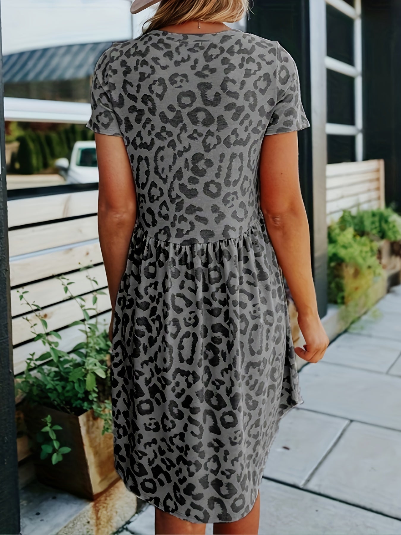 Leopard Print Crew Neck Dress, Casual Short Sleeve Dress For Spring & Summer, Women's Clothing