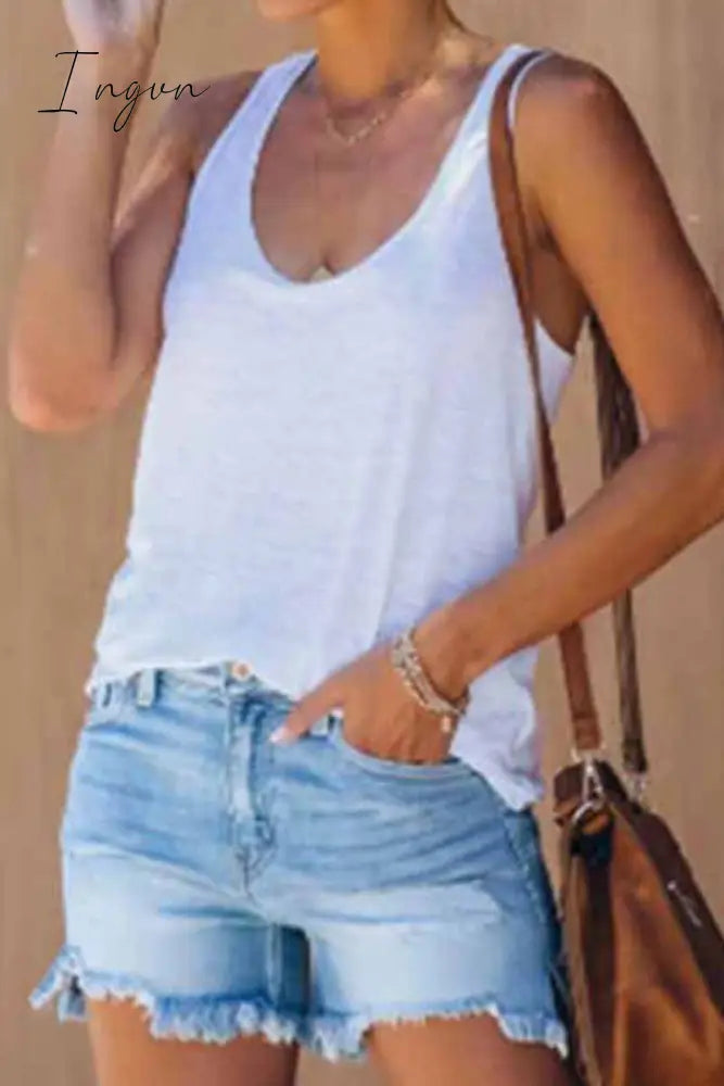 Ingvn - White Sleeveless Thin Top