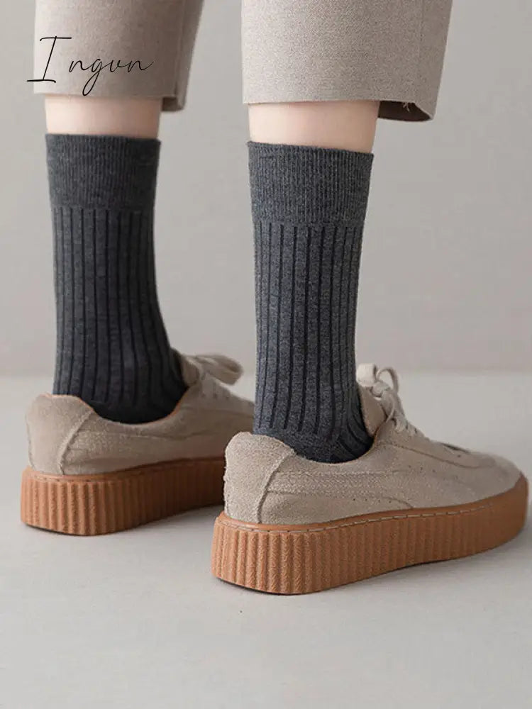Ingvn - Casual Simple 10 Colors Socks