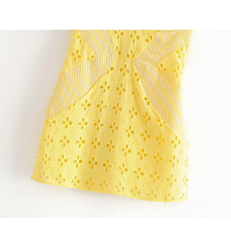 Voguable  Women Yellow Lace Trim Spaghetti Strap Bodycon Mini Dress Romantic Lady Backless Sleeveless Party Club Sexy Dress