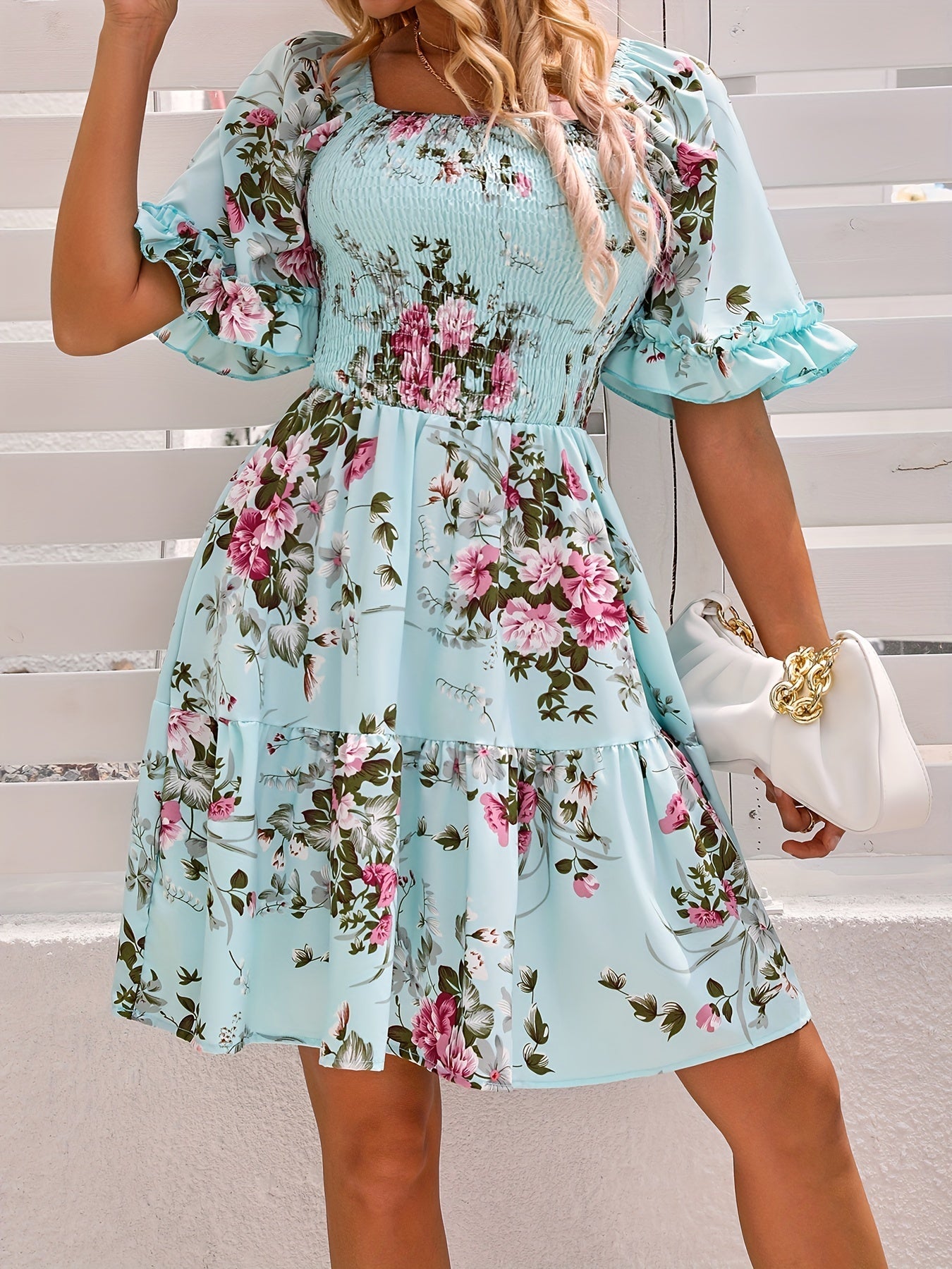 Charming Floral Print Dress with Adjustable Shirred Waist - Chic Short Sleeve Square Neck Design for Women - Perfect Casual Style