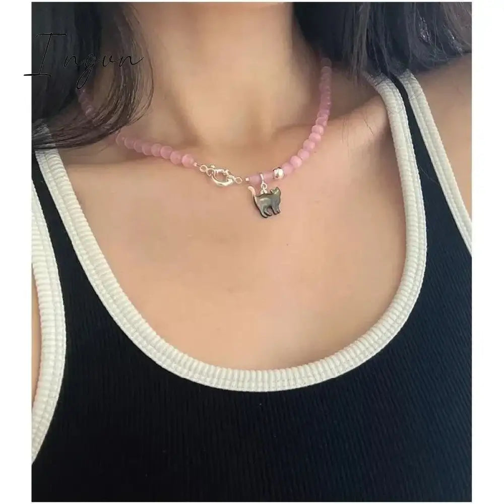 New Pink Crystal Opal Beaded Cat Pendant Necklace for Women Sweet Cool Cute Aesthetics Clavicle Chain Trendy Jewelry Gift